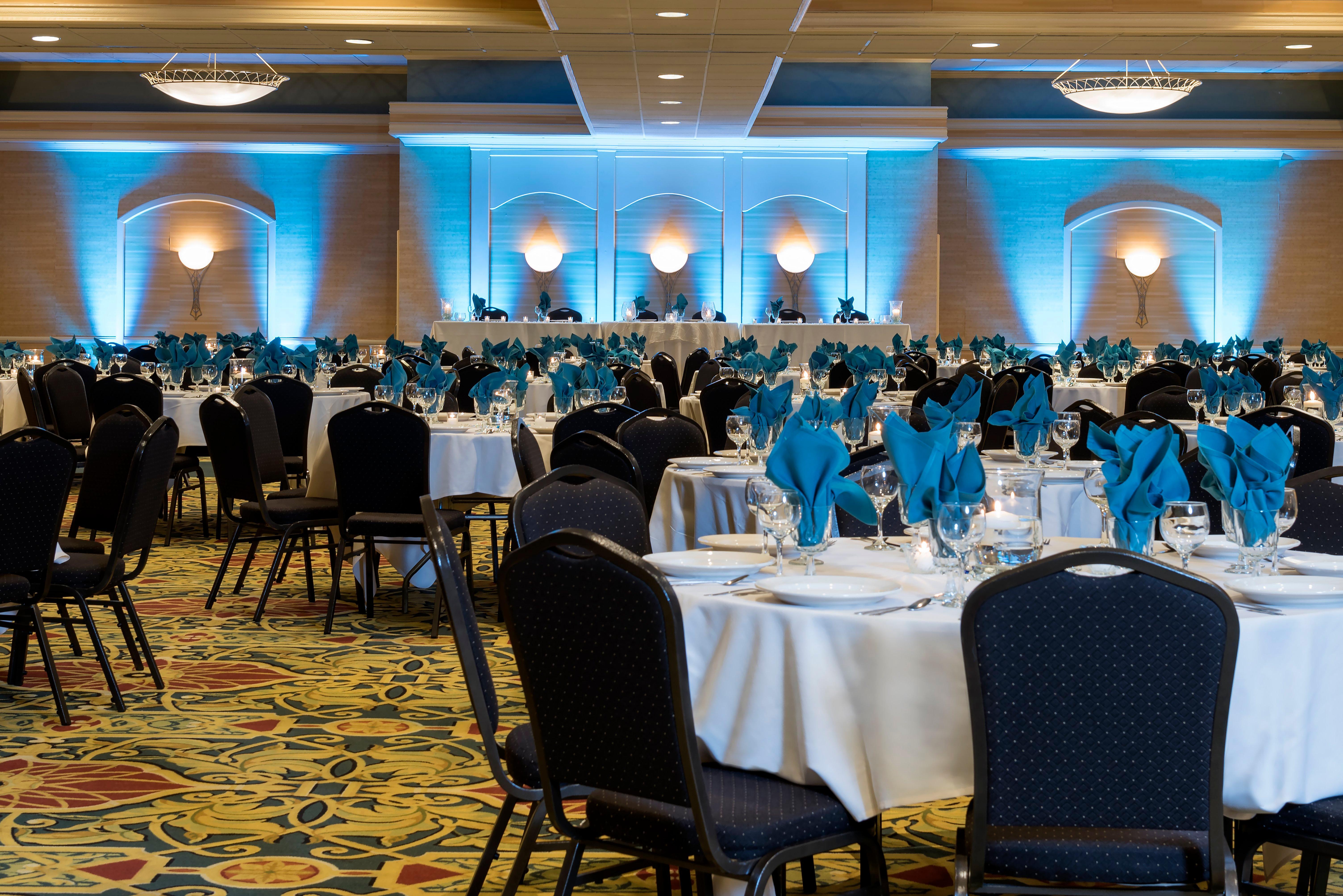 Holiday Inn Cleveland - South Independence By Ihg Exterior foto